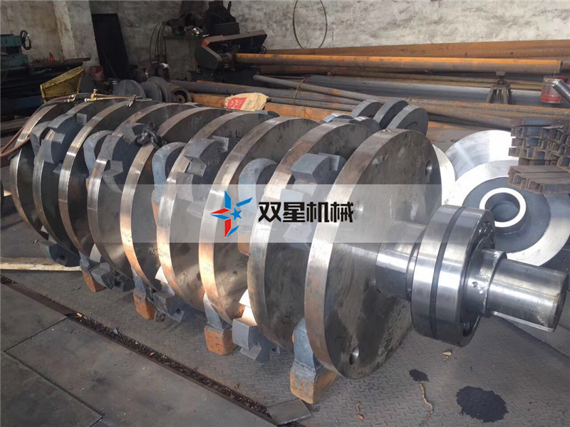 廢鋁粉碎機<a href='http://www.sand-stone.cn/case/501.html' target='_blank'><span>錘頭</span></a>