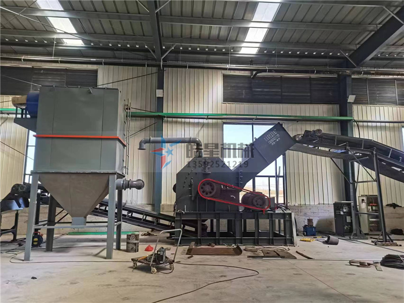 廢鋼粉碎機(jī)在廢鋼料的加工中常用設(shè)備。廢鋼粉碎機(jī)的型號(hào)和動(dòng)力問題通常涉及到設(shè)備選擇和性能需求。下面是一些關(guān)于廢鋼粉碎機(jī)型號(hào)和動(dòng)力的基本信息。